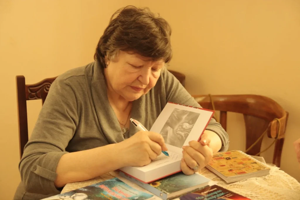 Творча зустріч з письменницею Лідією Сорокою Творча зустріч з письменницею Лідією Сорокою