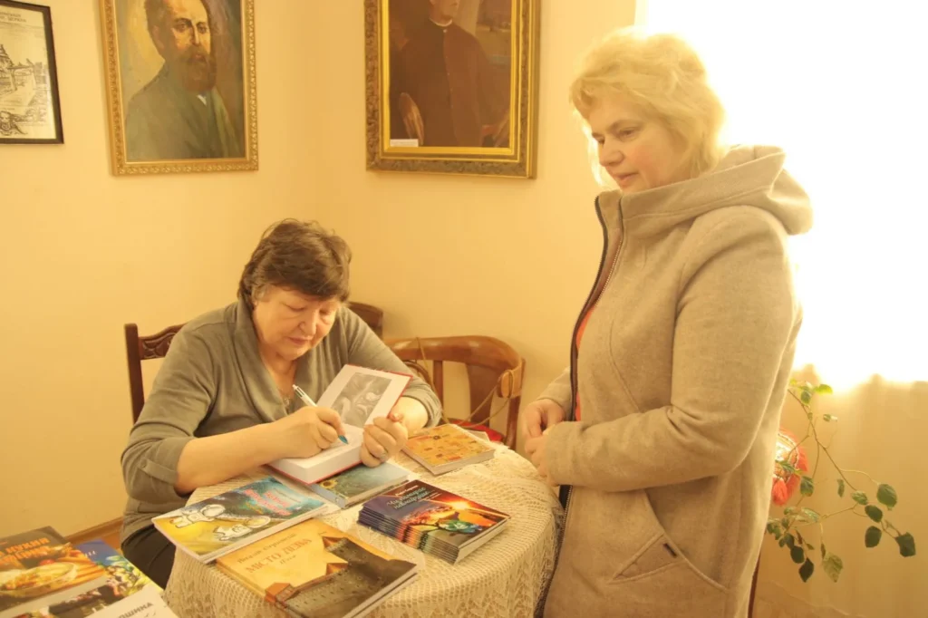 Творча зустріч з письменницею Лідією Сорокою Творча зустріч з письменницею Лідією Сорокою