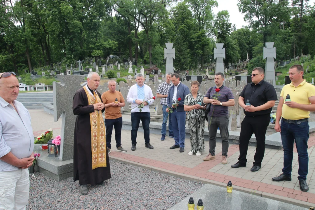 Вшанували пам’ять Василя Кіндрацького Народного Героя України Вшанували пам’ять Василя Кіндрацького Народного Героя України