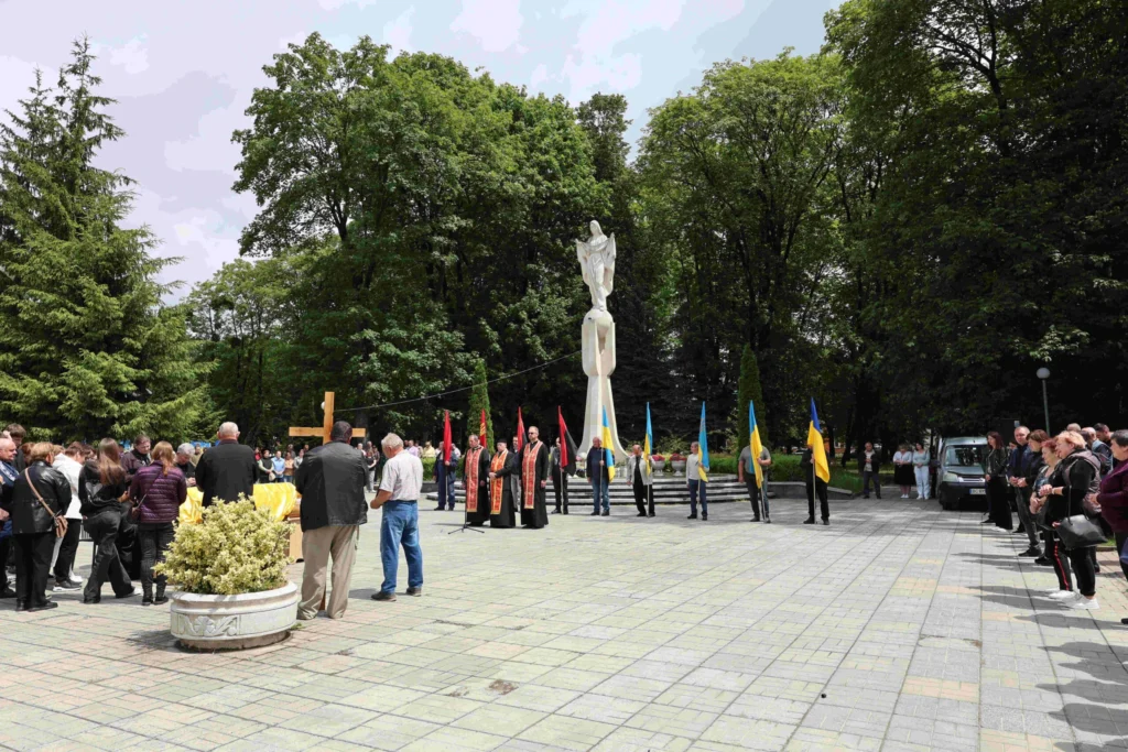 Раделичі зустріли новітнього Героя Назара Струка